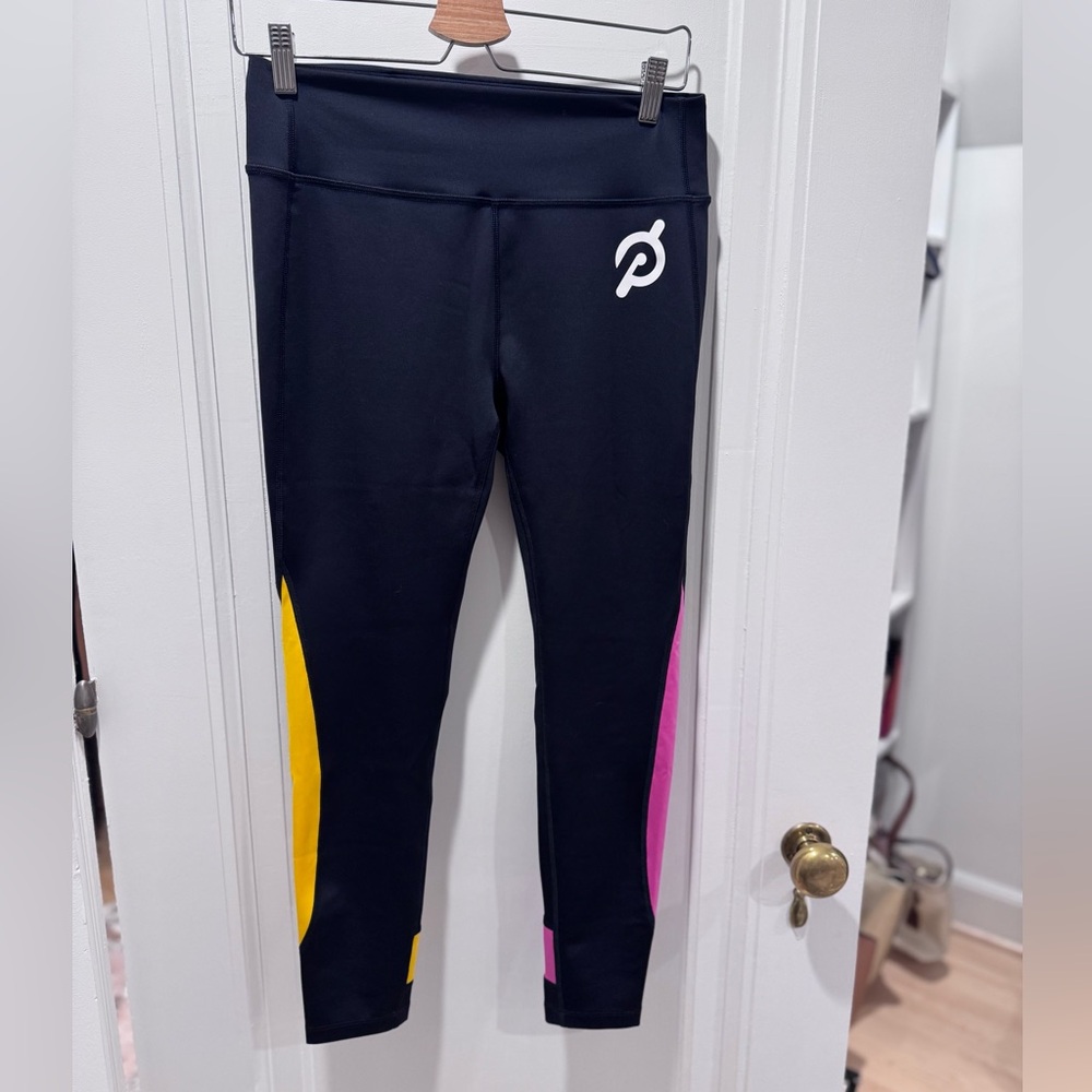Peloton, Size Medium, women’s workout leggings.